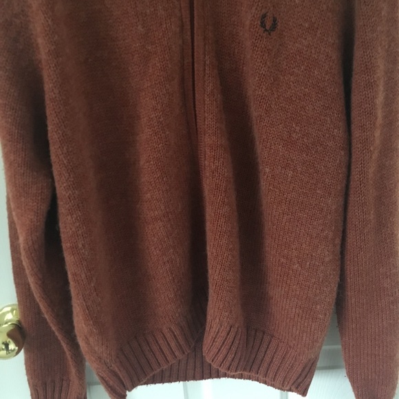Men’s Fred Perry Rust & Navy Blue Sweater Small - Picture 3 of 7